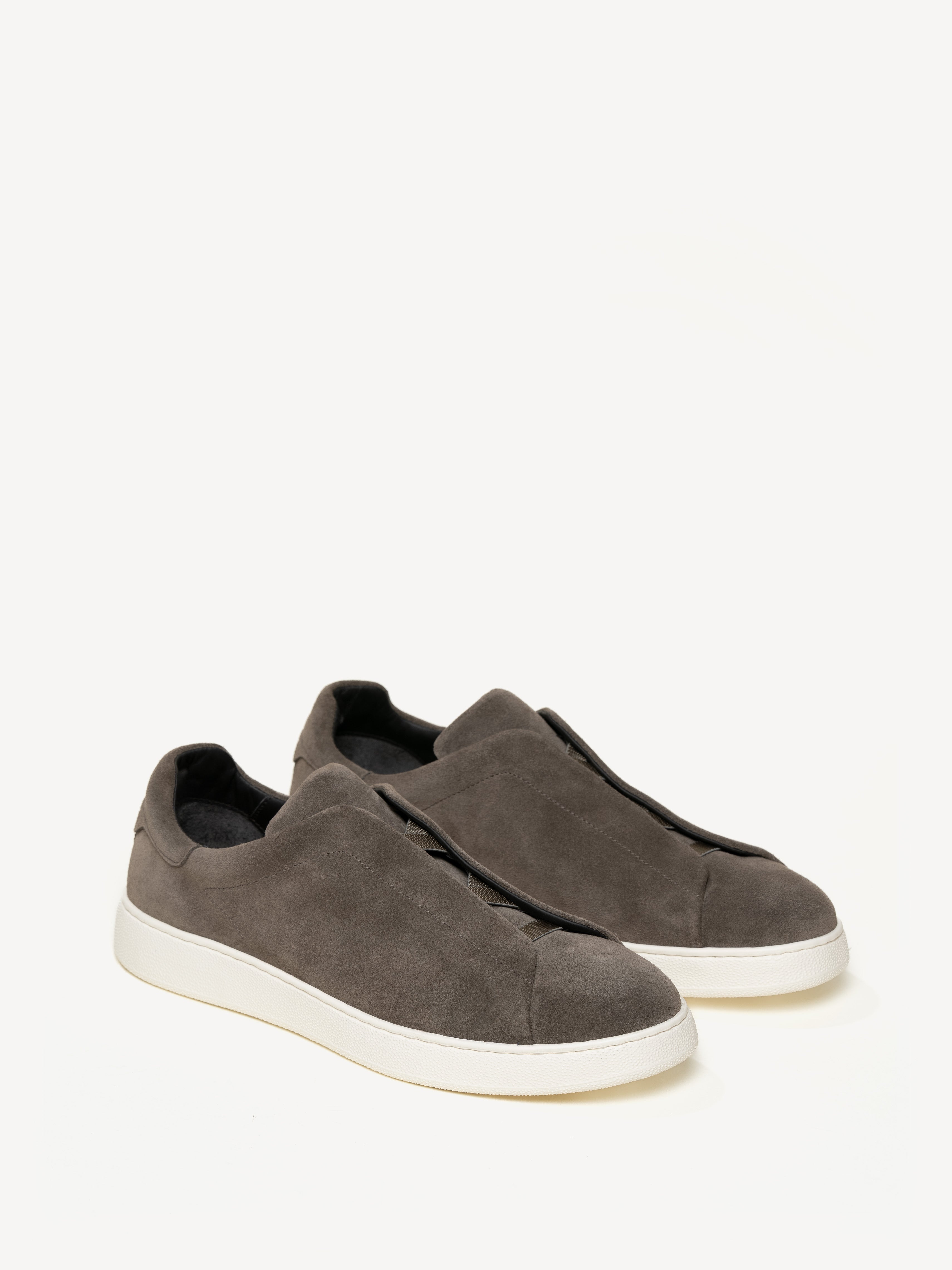 Softgrain Suede Trainer - Stone